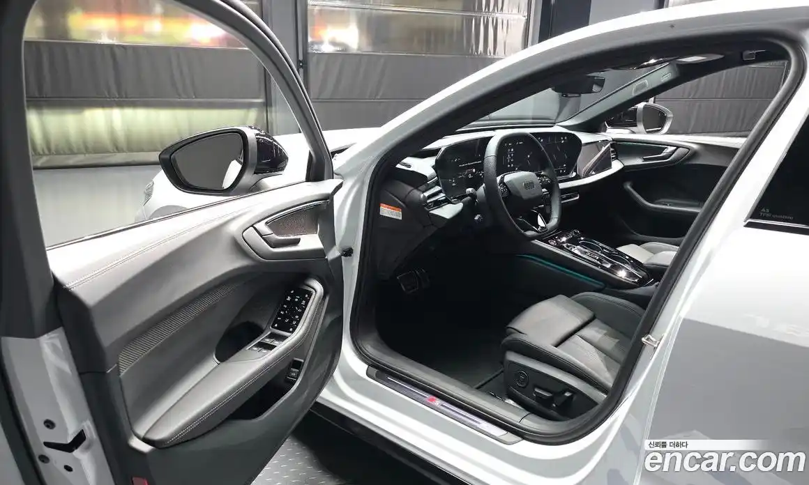 Audi A5 2025 2.0 автомат (гидро), фото 13