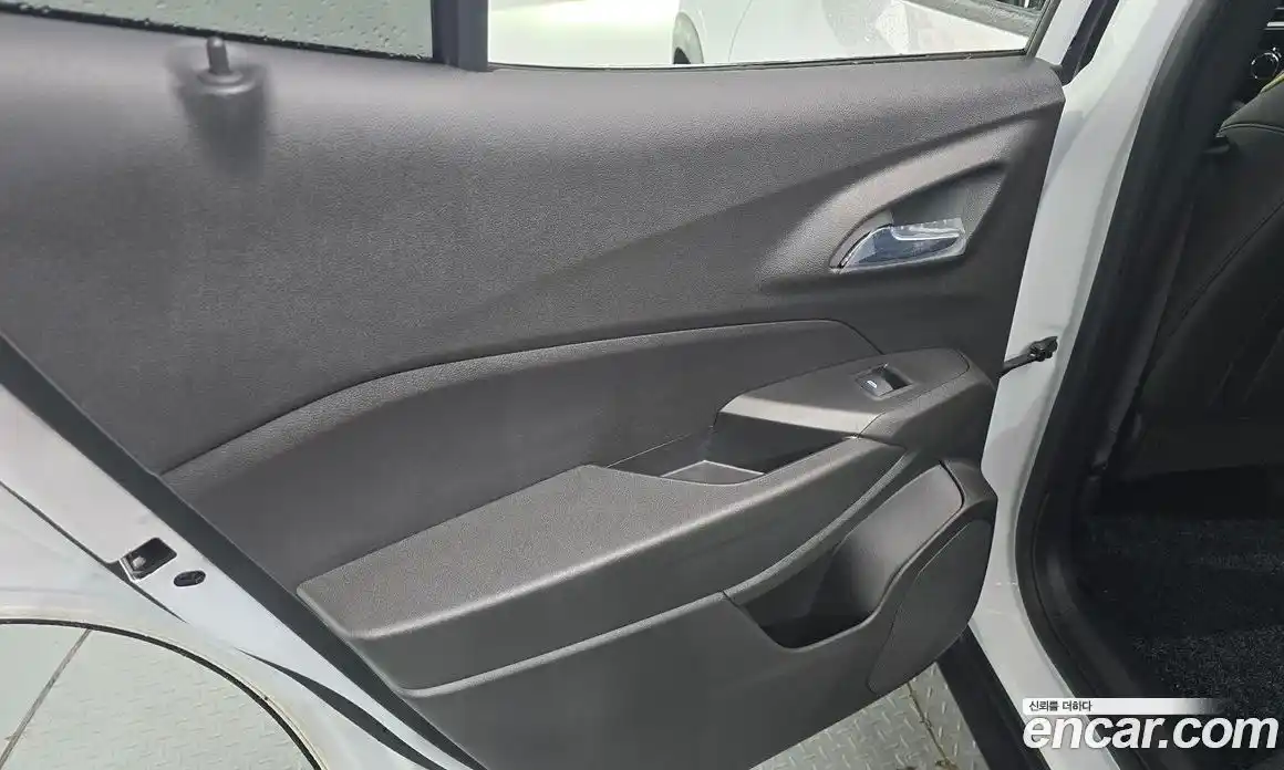 Chevrolet Trax 2024 1.2 автомат (гидро), фото 15