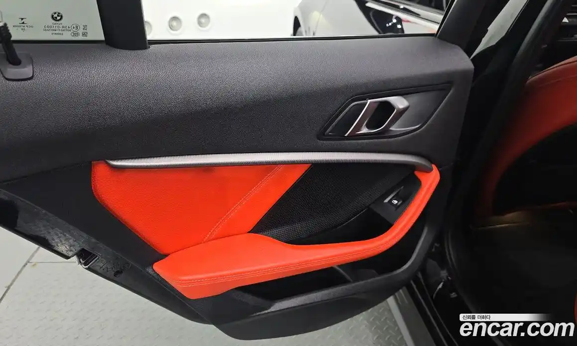 BMW 1 серия 2021 2.0 автомат (гидро), фото 15