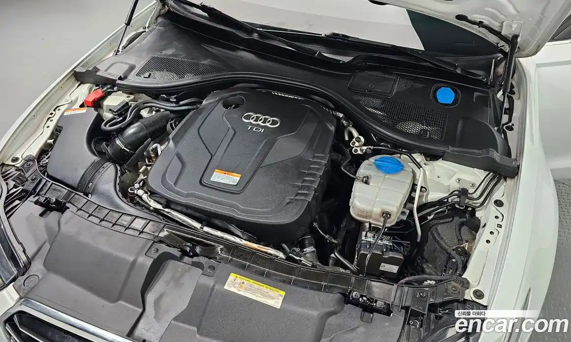 Audi A6 2016 2.0 автомат (гидро), фото 6
