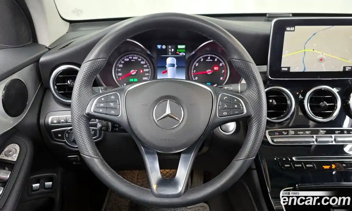 Mercedes-Benz GLC-Class 2018 2.0 автомат (гидро), фото 19