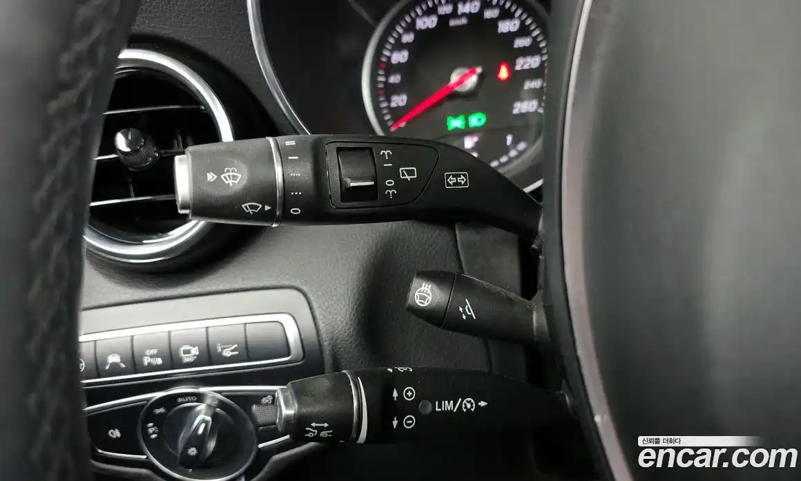 Mercedes-Benz GLC-Class 2018 2.0 автомат (гидро), фото 23