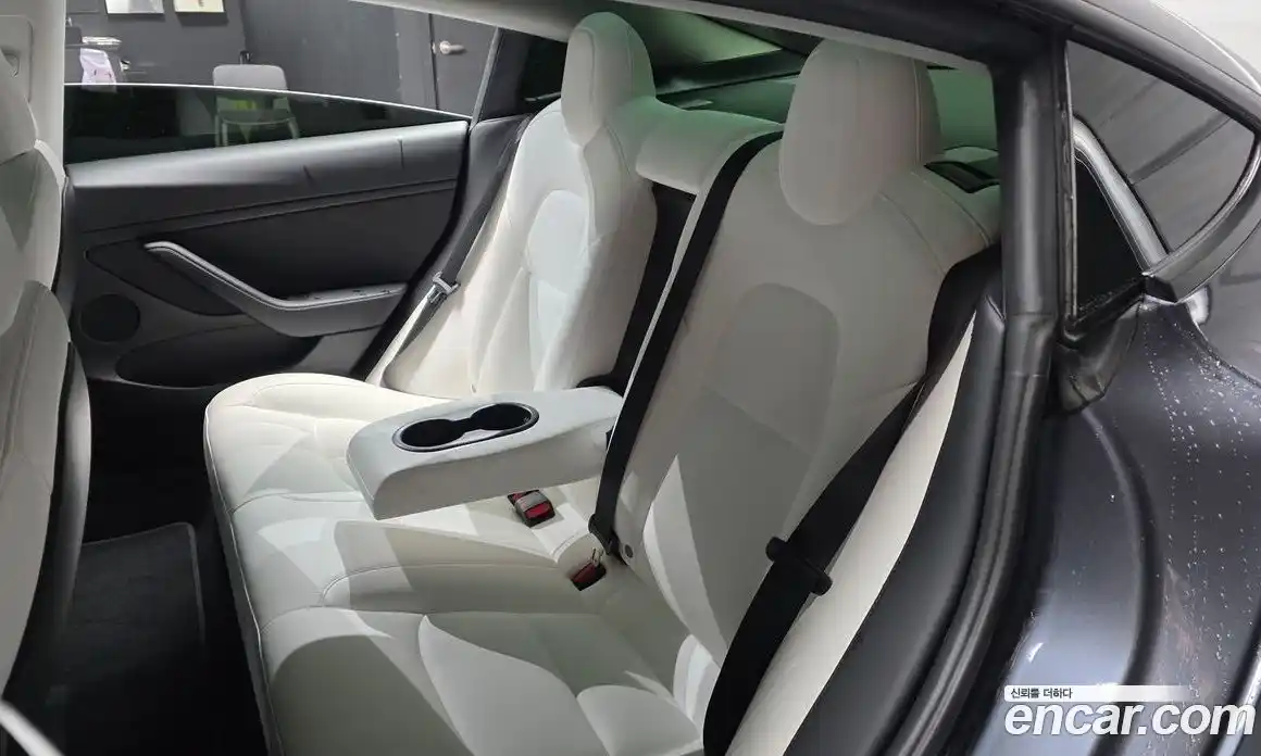 Tesla Model 3 2022 0.2 гидро, фото 18