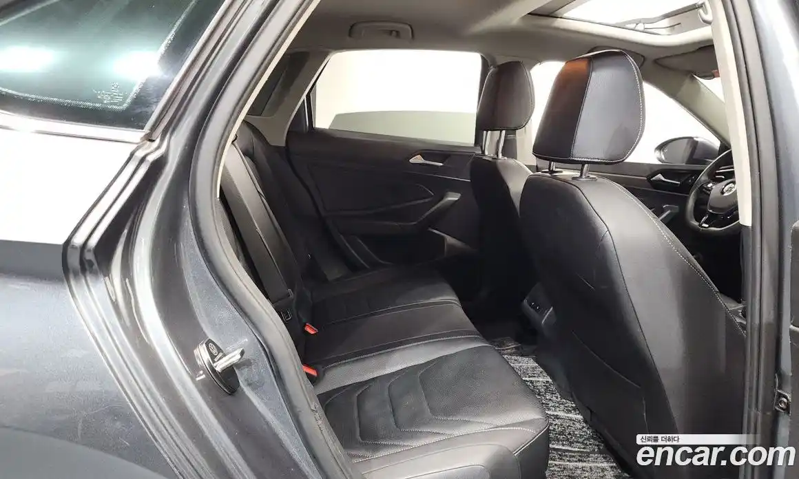 Volkswagen Jetta 2020 1.4 автомат (гидро), фото 16