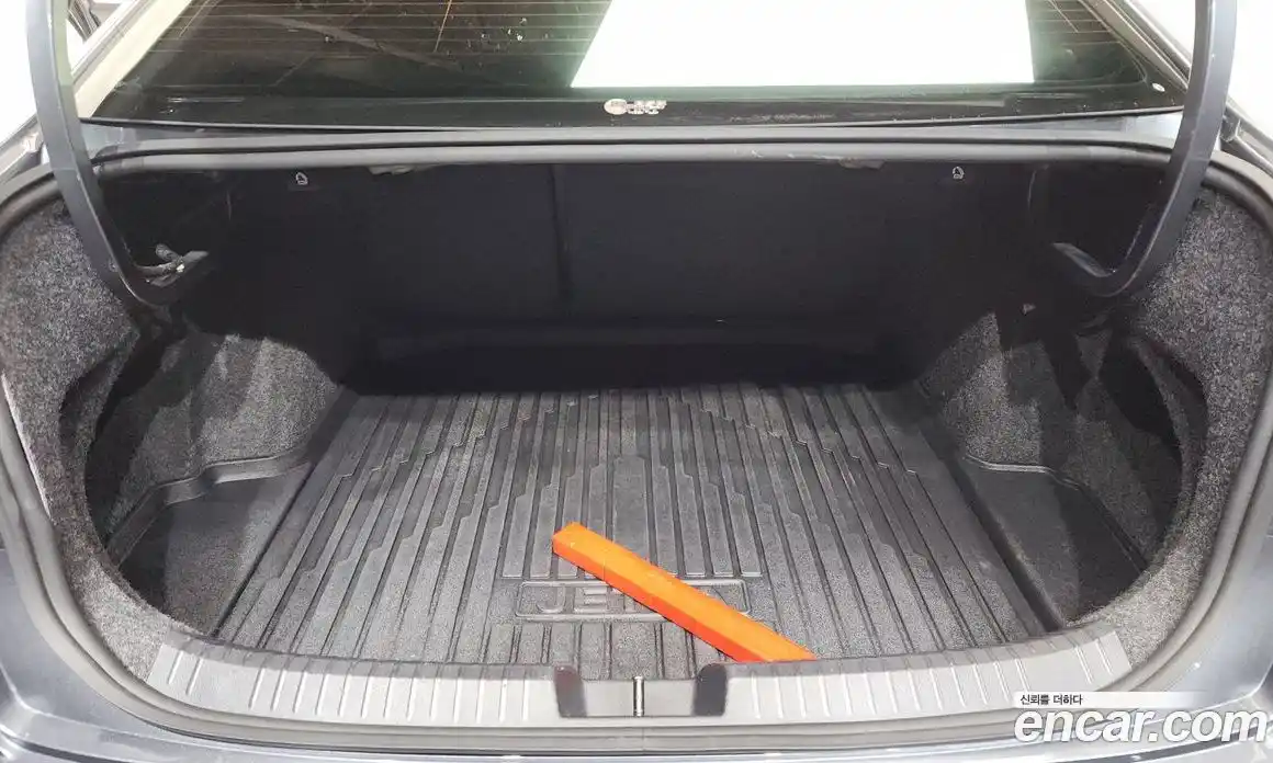 Volkswagen Jetta 2020 1.4 автомат (гидро), фото 23