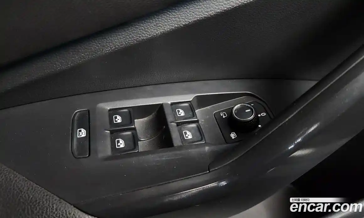 Volkswagen Jetta 2020 1.4 автомат (гидро), фото 33