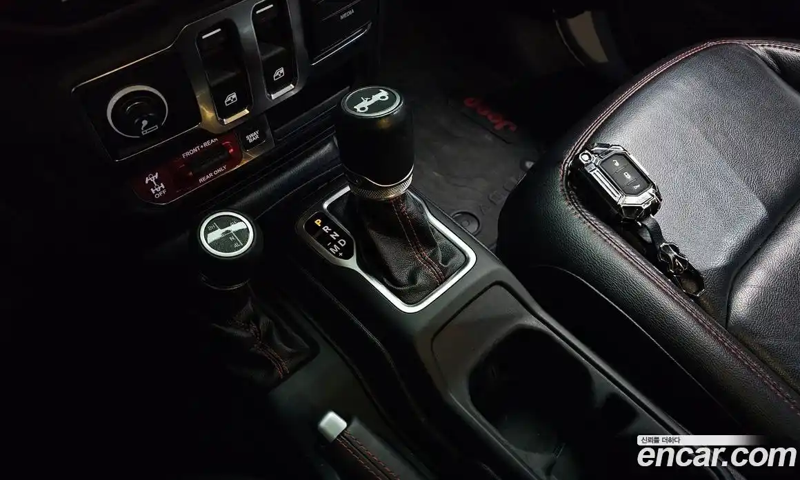 Jeep Wrangler 2020 2.0 автомат (гидро), фото 12