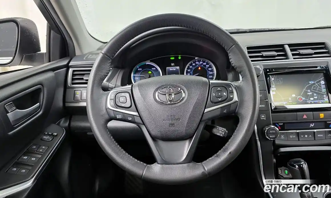 Toyota Camry 2017 2.5 гидро, фото 19