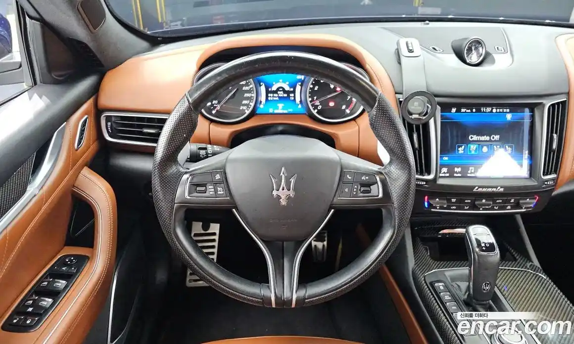 Maserati Levante 2020 3.0 гидро, фото 13