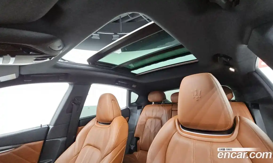 Maserati Levante 2020 3.0 гидро, фото 19