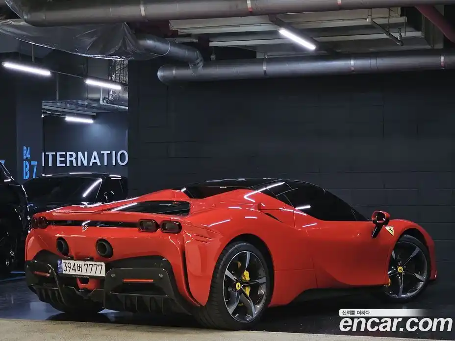 Ferrari SF90 2023 4.0 автомат (гидро), фото 5
