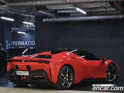 Ferrari SF90 2023 4.0 автомат (гидро), миниатюра 5
