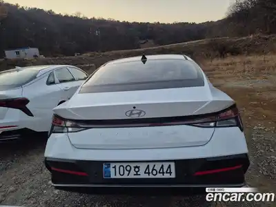 Hyundai Avante 2025 1.6 автомат (гидро), миниатюра 4