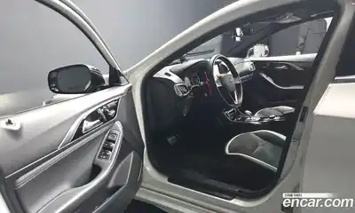 Infiniti Q30 2017 2.0 гидро, миниатюра 10
