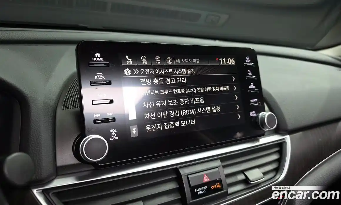 Honda Accord 2019 1.5 автомат (гидро), фото 16