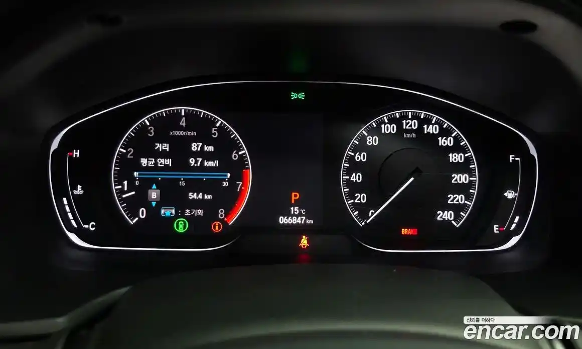 Honda Accord 2019 1.5 автомат (гидро), фото 8