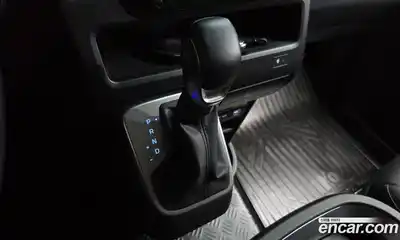 Hyundai Staria 2025 2.2 автомат (гидро), миниатюра 11