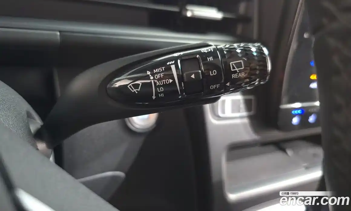 Hyundai Staria 2025 2.2 автомат (гидро), фото 29