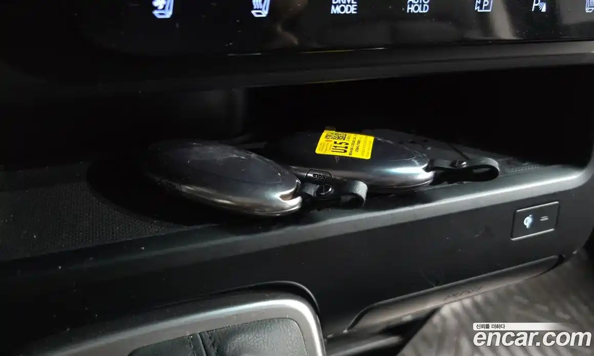 Hyundai Staria 2025 2.2 автомат (гидро), фото 30