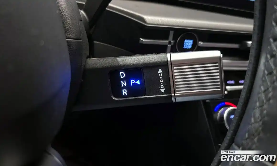 Hyundai Santa Fe 2024 2.5 автомат (гидро), фото 12