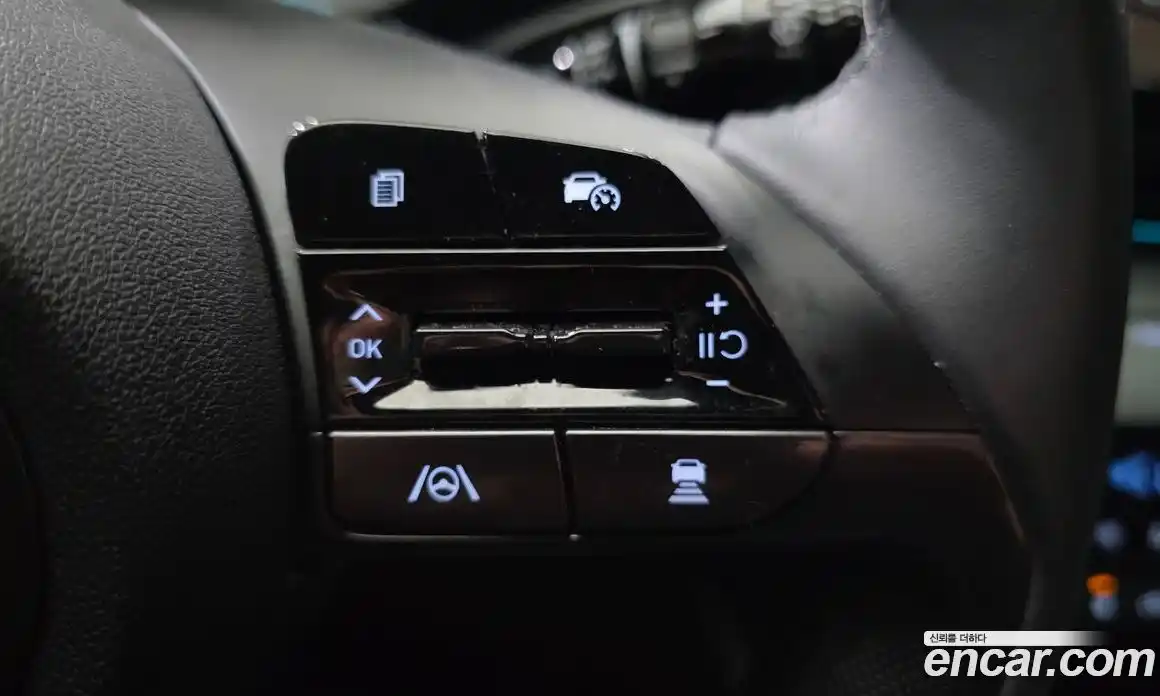 Hyundai Avante 2024 1.6 автомат (гидро), фото 17