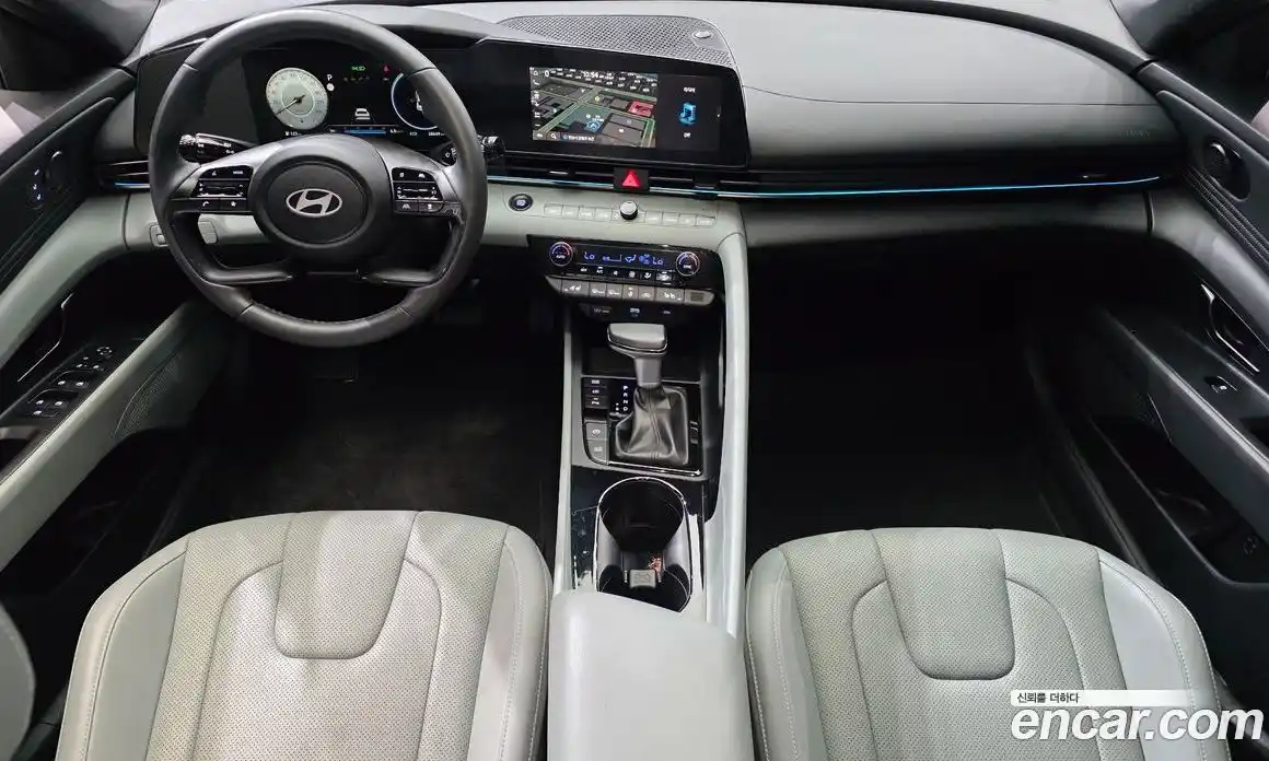 Hyundai Avante 2024 1.6 автомат (гидро), фото 7