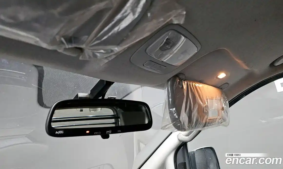 Hyundai Starex 2019 2.5 автомат (гидро), фото 18