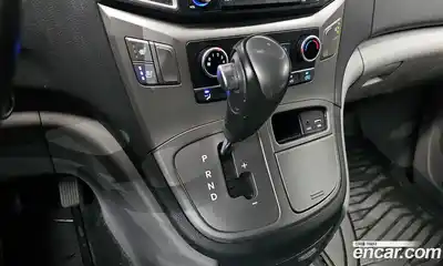 Hyundai Starex 2019 2.5 автомат (гидро), миниатюра 9