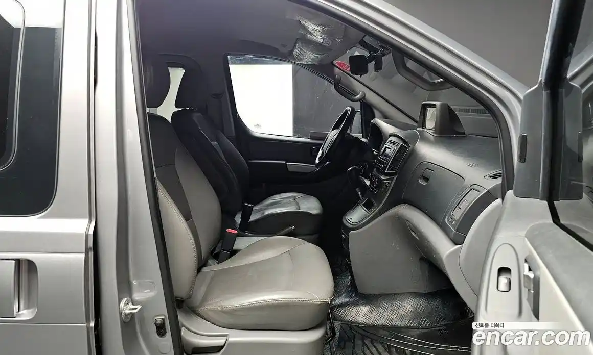 Hyundai Starex 2019 2.5 автомат (гидро), фото 10