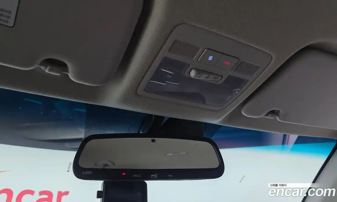 Hyundai Venue 2019 1.6 автомат (гидро), фото 25