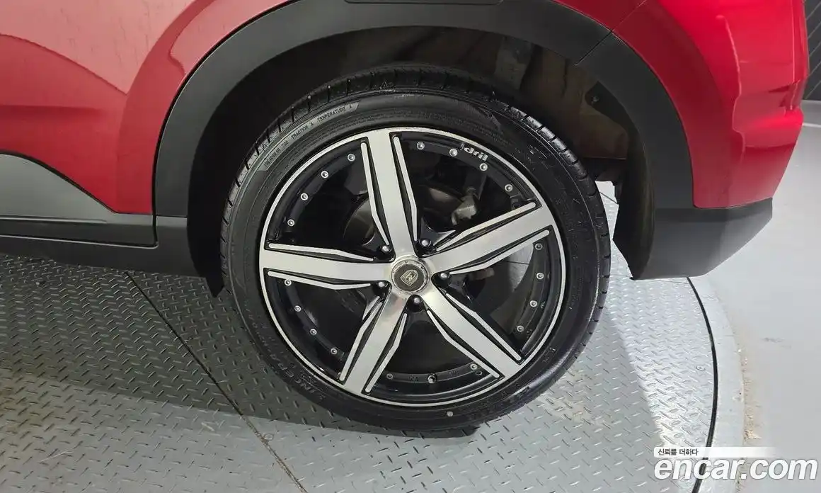 Hyundai Venue 2019 1.6 автомат (гидро), фото 7