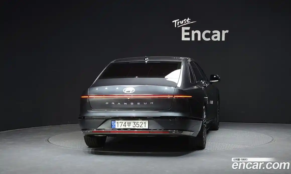 Hyundai Grandeur 2022 1.6 автомат (гидро), фото 4