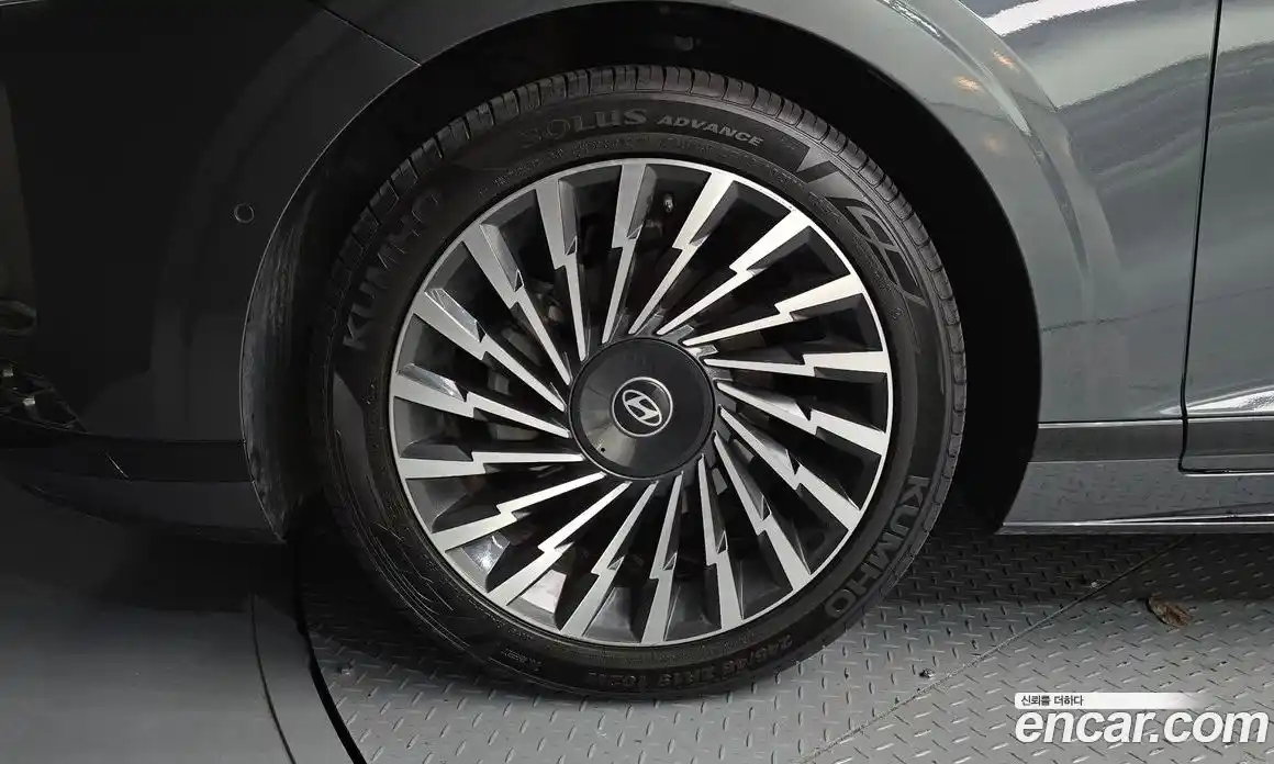 Hyundai Grandeur 2022 1.6 автомат (гидро), фото 5
