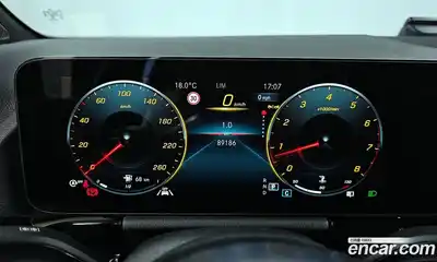 Mercedes-Benz GLA-Class 2023 2.0 гидро, миниатюра 11 Mercedes-Benz GLA-Class 2023 2.0 гидро, миниатюра 11