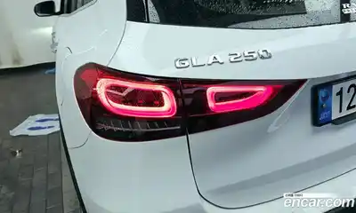 Mercedes-Benz GLA-Class 2023 2.0 гидро, миниатюра 9 Mercedes-Benz GLA-Class 2023 2.0 гидро, миниатюра 9