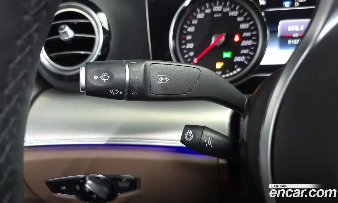 Mercedes-Benz E-Class 2018 2.0 автомат (гидро), фото 23