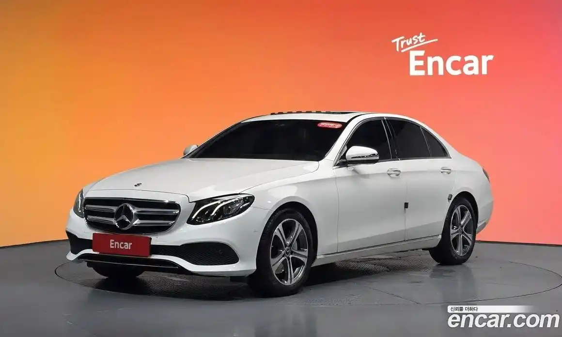 Mercedes-Benz E-Class 2018 2.0 автомат (гидро), фото 32
