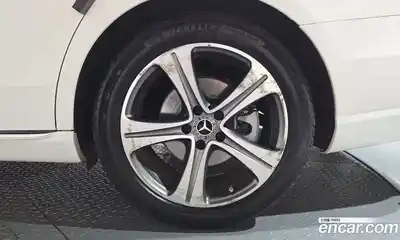 Mercedes-Benz E-Class 2018 2.0 автомат (гидро), миниатюра 6