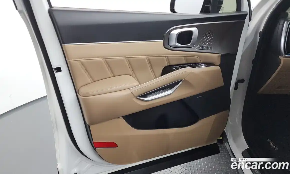 Kia Sorento 2025 1.6 автомат (гидро), фото 14