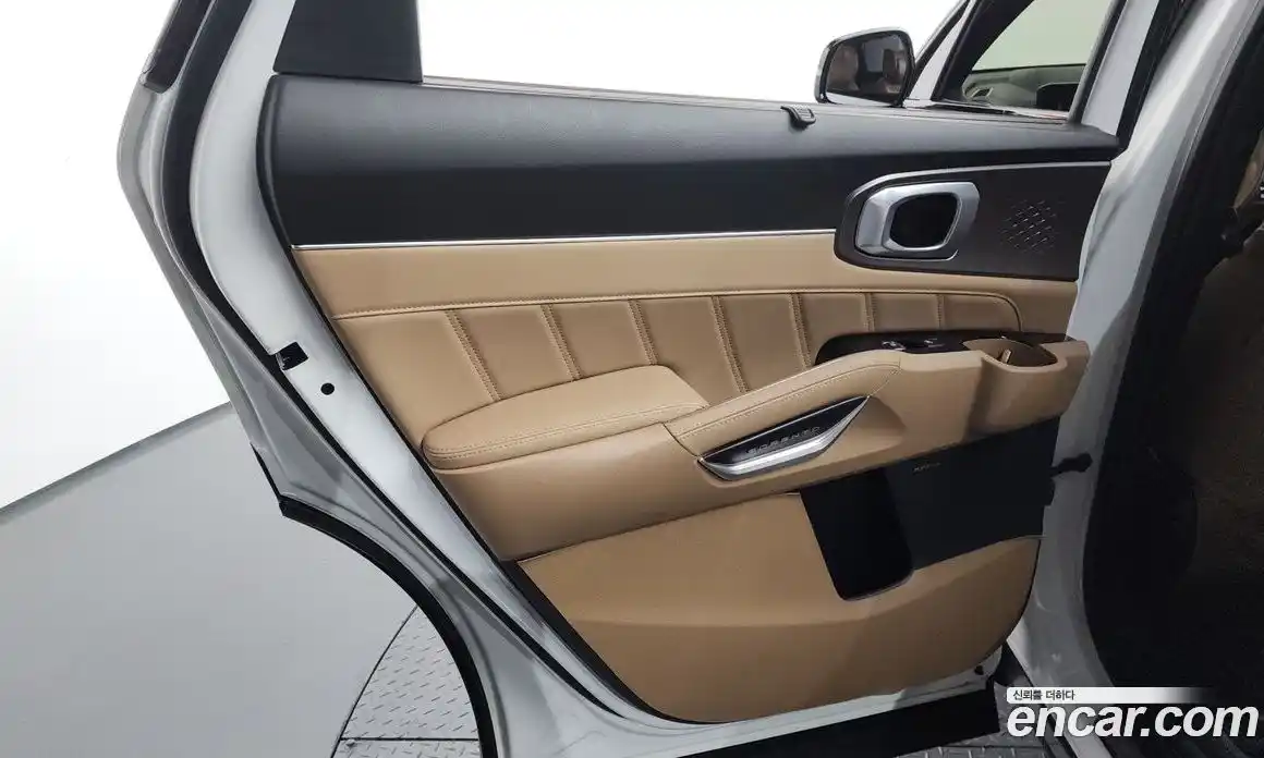 Kia Sorento 2025 1.6 автомат (гидро), фото 15