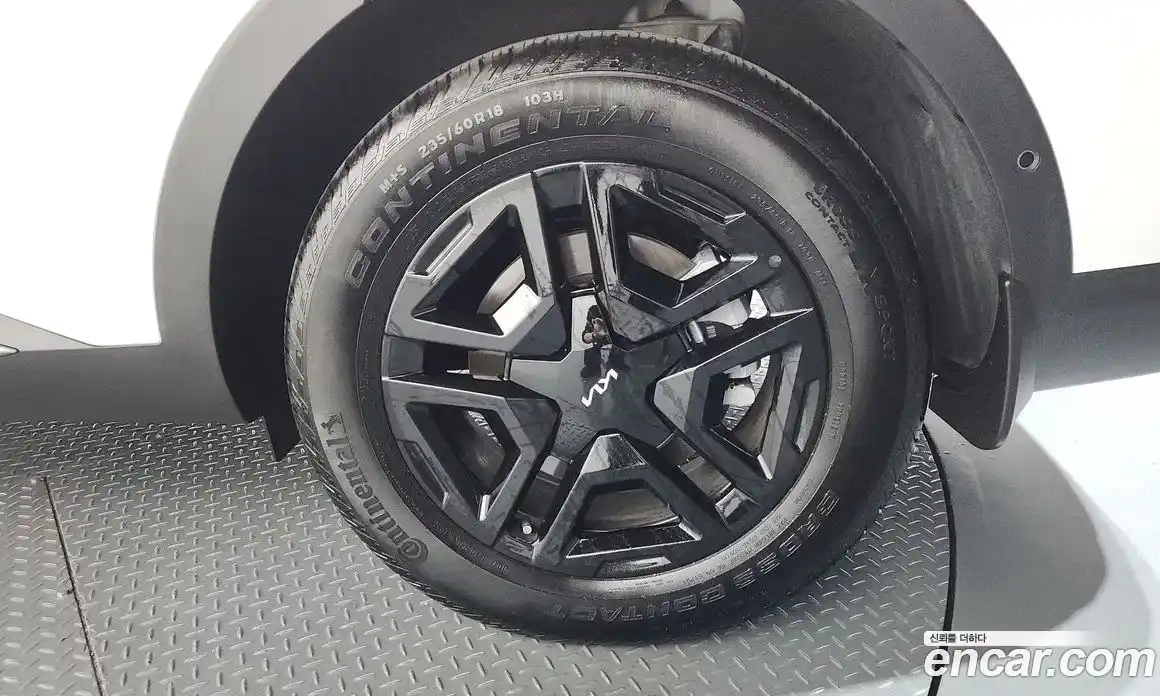 Kia Sorento 2025 1.6 автомат (гидро), фото 7