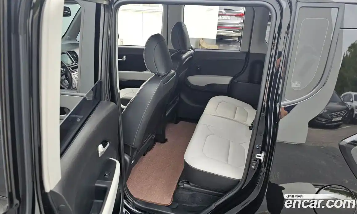Kia Ray 2024 1.0 автомат (гидро), фото 11