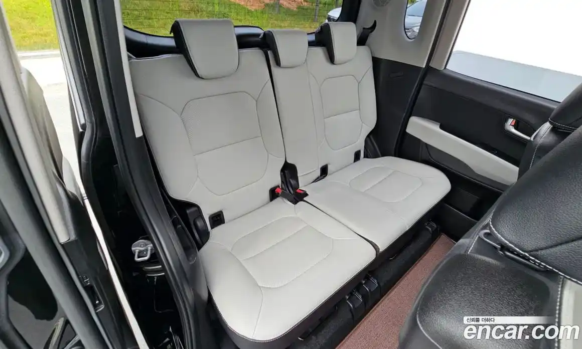 Kia Ray 2024 1.0 автомат (гидро), фото 19