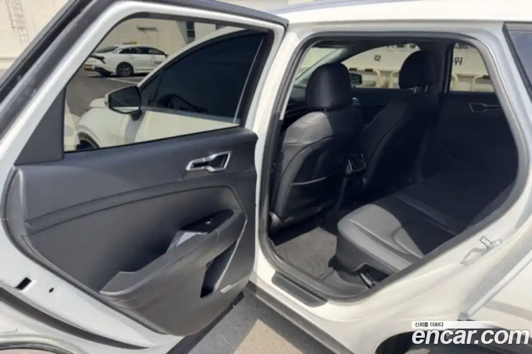 Kia Sportage 2024 1.6 автомат (гидро), фото 19