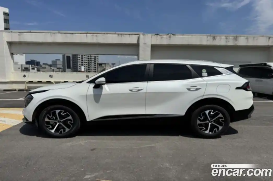 Kia Sportage 2024 1.6 автомат (гидро), фото 3