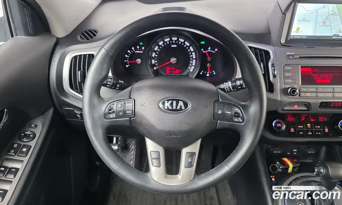 Kia Sportage 2015 2.0 автомат (гидро), фото 19