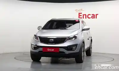 Kia Sportage 2015 2.0 автомат (гидро), миниатюра 3