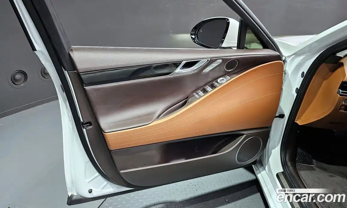 Genesis G80 2023 2.5 автомат (гидро), фото 14