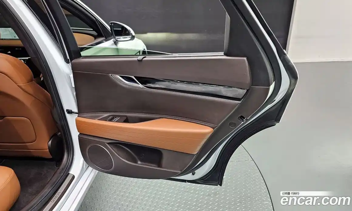 Genesis G80 2023 2.5 автомат (гидро), фото 15