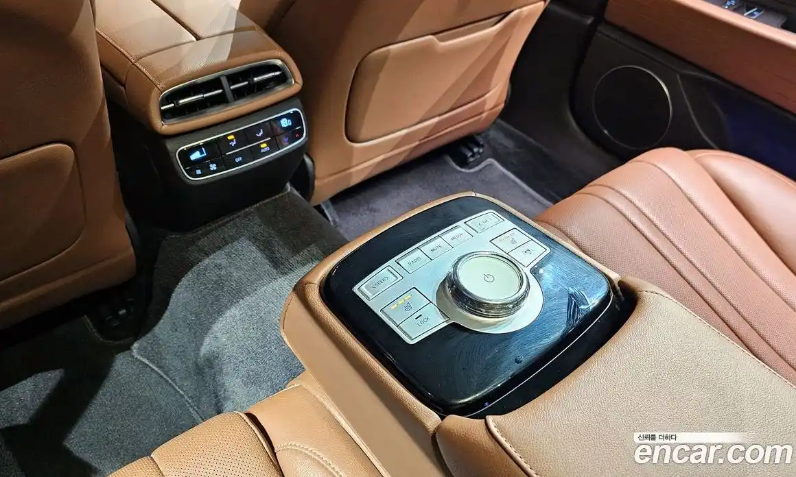 Genesis G80 2023 2.5 автомат (гидро), фото 25